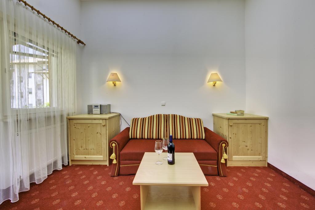 Parkhotel Plauserhof Rom bilde